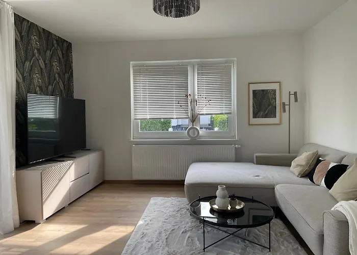 Lage In - Renoviertes, Ruhiges Apartment Niederdorla