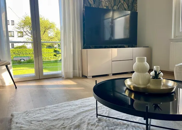 Lage In - Renoviertes, Ruhiges Apartment