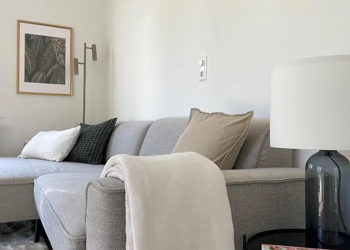 Lage In - Renoviertes, Ruhiges Apartment Niederdorla