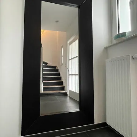 Lage In - Renoviertes, Ruhiges *